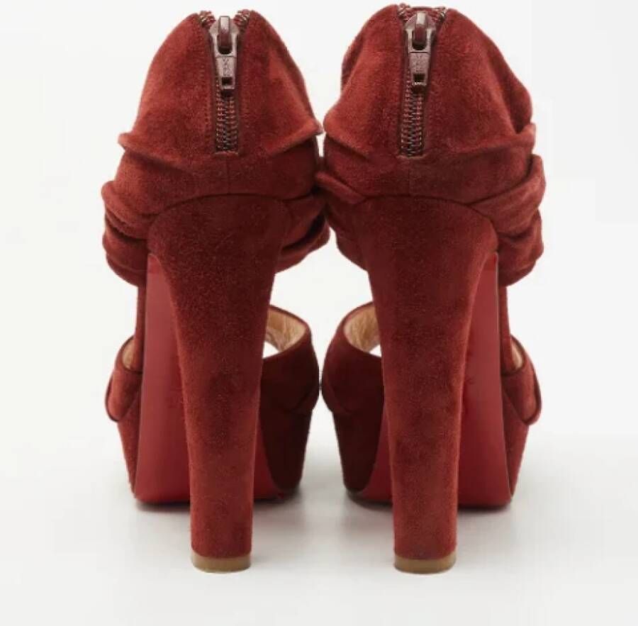 Christian Louboutin Pre-owned Suede heels Red Dames