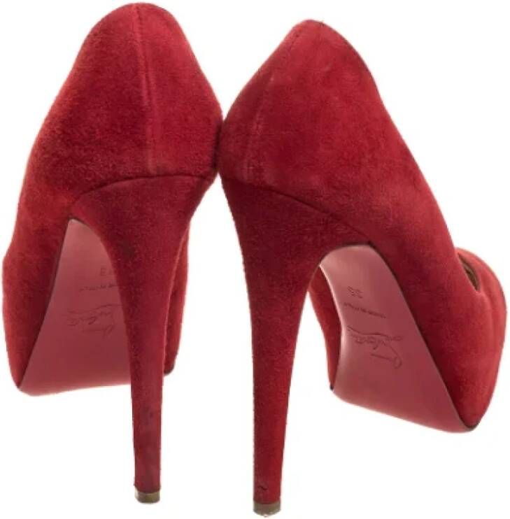 Christian Louboutin Pre-owned Suede heels Red Dames