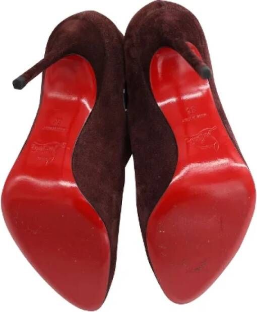 Christian Louboutin Pre-owned Suede heels Red Dames