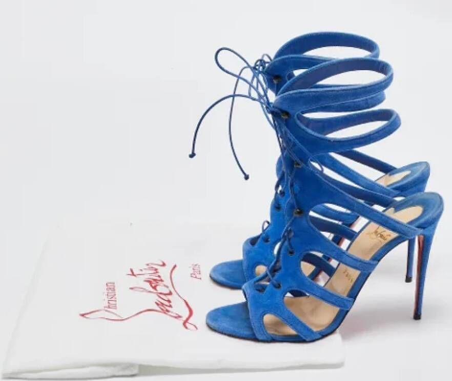 Christian Louboutin Pre-owned Suede sandals Blue Dames