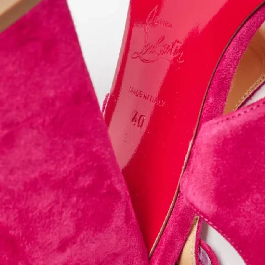 Christian Louboutin Pre-owned Suede sandals Pink Dames