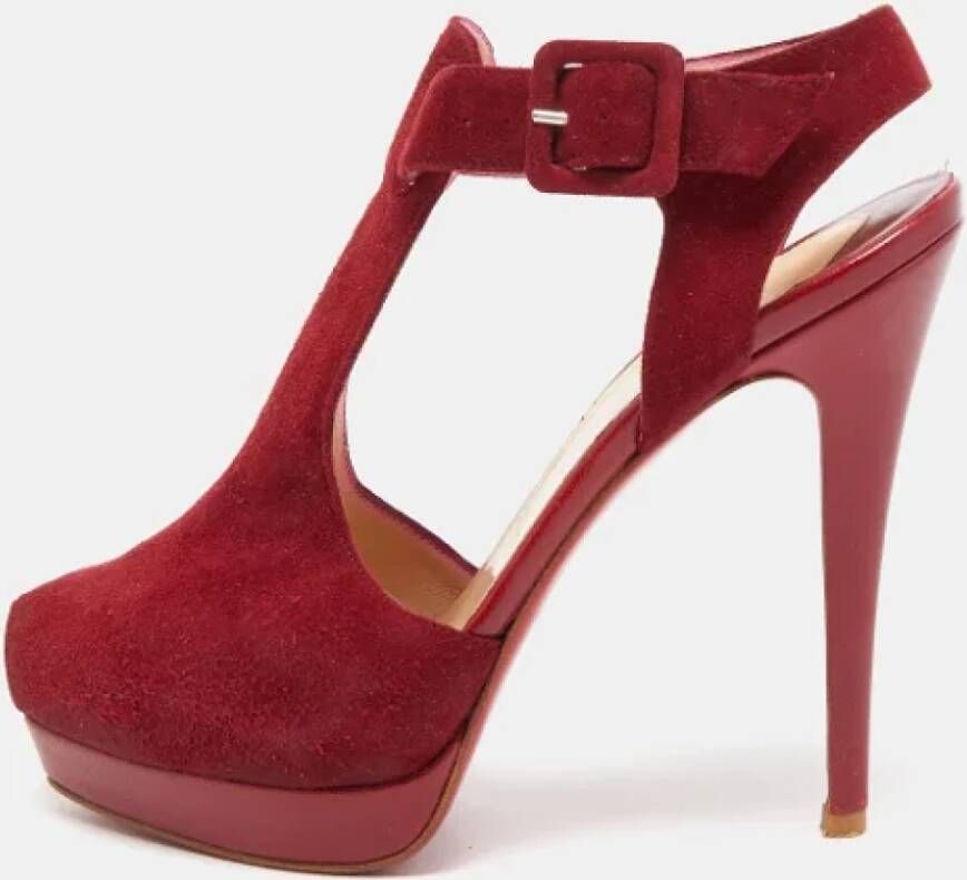 Christian Louboutin Pre-owned Suede sandals Red Dames