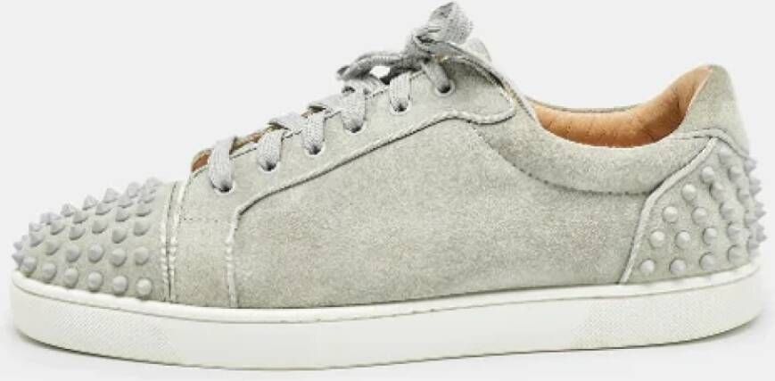 Christian Louboutin Pre-owned Suede sneakers Gray Heren