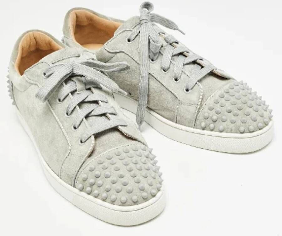 Christian Louboutin Pre-owned Suede sneakers Gray Heren