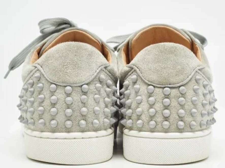 Christian Louboutin Pre-owned Suede sneakers Gray Heren