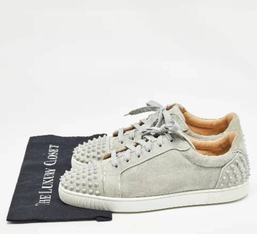 Christian Louboutin Pre-owned Suede sneakers Gray Heren