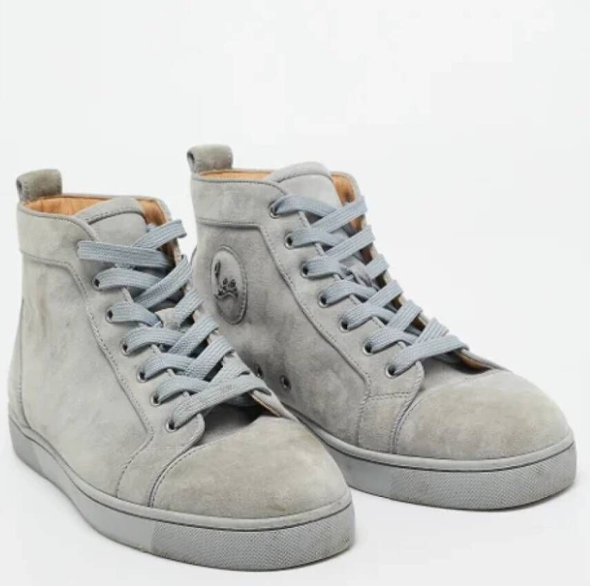 Christian Louboutin Pre-owned Suede sneakers Gray Heren