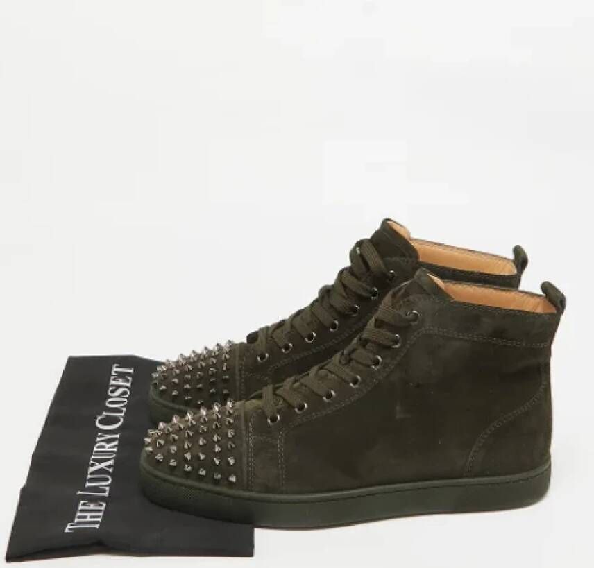 Christian Louboutin Pre-owned Suede sneakers Green Heren