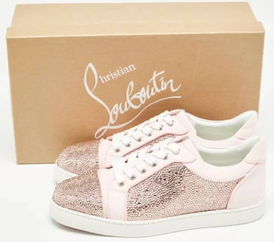 Christian Louboutin Pre-owned Suede sneakers Pink Dames