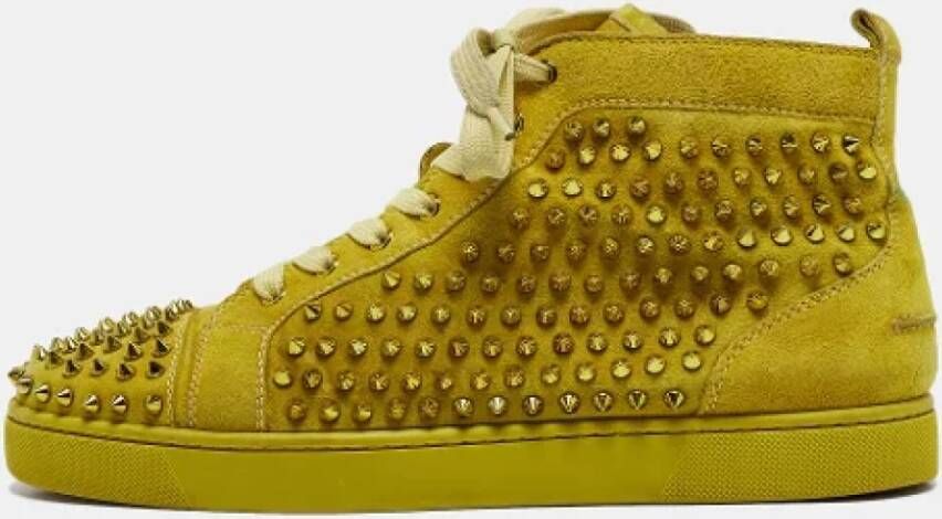 Christian Louboutin Pre-owned Suede sneakers Yellow Heren