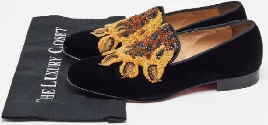 Christian Louboutin Pre-owned Velvet flats Black Dames