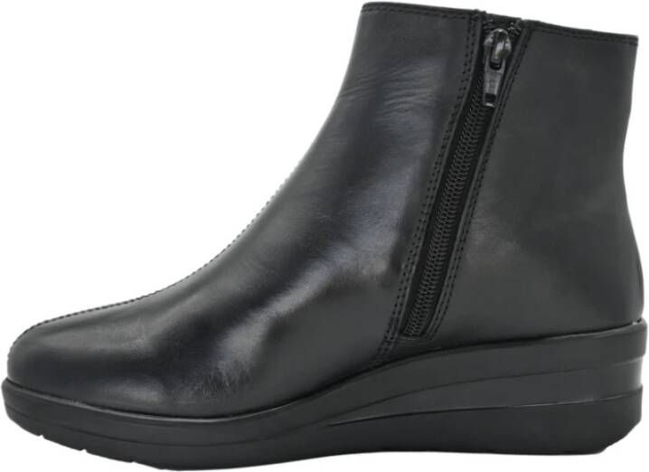 Cinzia Soft Zwarte Enkellaarzen Black Dames