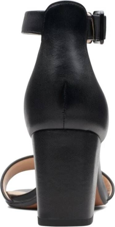 Clarks Zwarte platte sandalen voor vrouwen Black Dames
