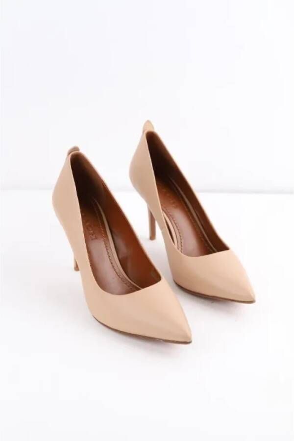 Coach Pre-owned Leather heels Beige Dames