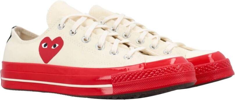 Comme des Garçons Play Rode Hart Chuck 70 Lage-top Sneakers Beige Dames