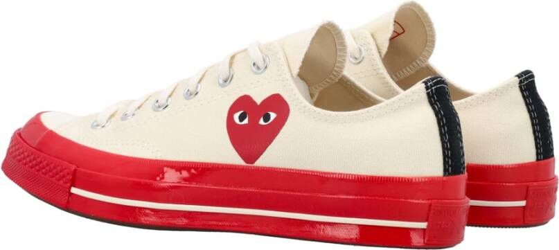 Comme des Garçons Play Rode Hart Chuck 70 Lage-top Sneakers Beige Dames