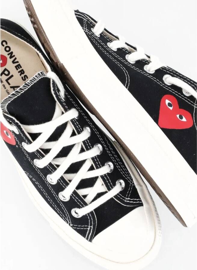 Comme des Garçons Play Zwarte Canvas Sneakers met Contrasterend Logo Black Dames