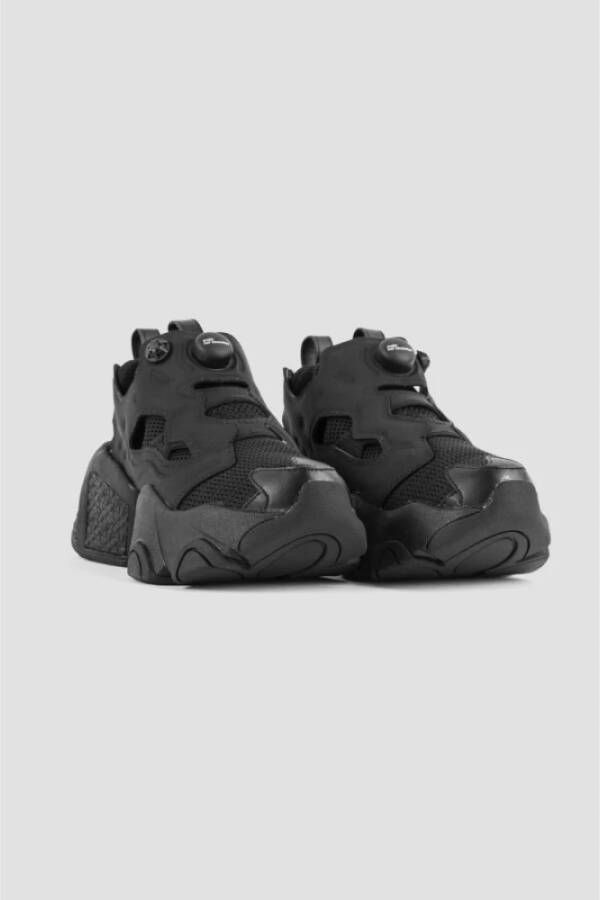 Comme des Garçons Zwarte Sneakers met Tweedelige Rubberen Zool Black Dames