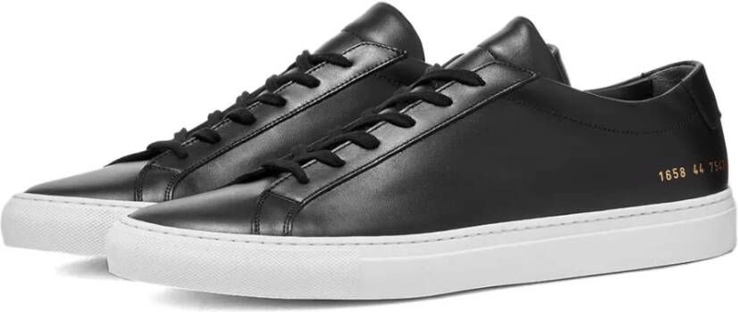 Common Projects Zwarte Leren Achilles Low met Gouden Details Black Heren