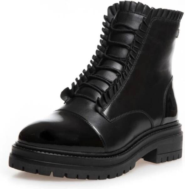 Copenhagen Shoes Zachte leren laars met hak- en teendetail Black Dames