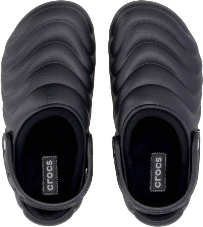 Crocs Klassieke gevoerde Overpuff klomp Black Heren