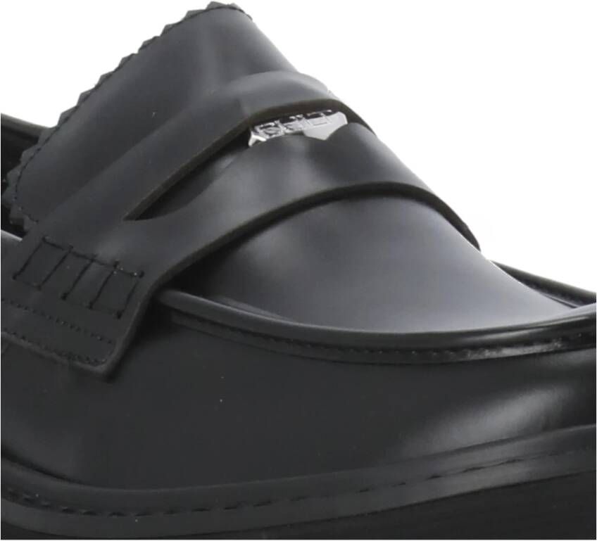 Cult Zwarte leren loafers met metalen logo's Black Dames