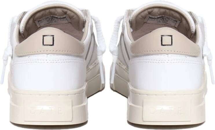 D.a.t.e. Leren Sneakers met Contrast Stud White Dames