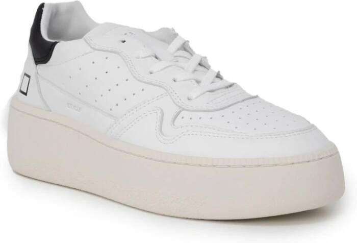 D.a.t.e. Witte Leren Sneakers Rubberen Zool Veters White Dames