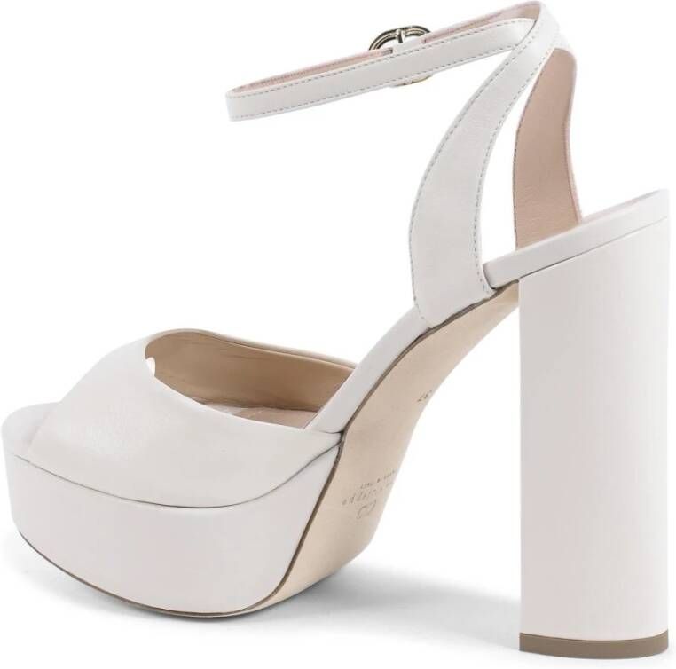 Dee Ocleppo Elegante Plateau Sandalen met Dunne Enkelband White Dames