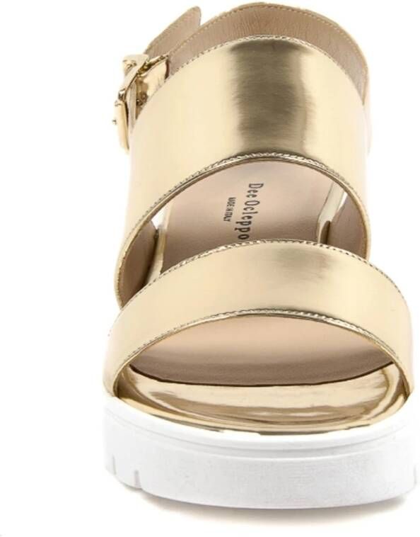 Dee Ocleppo Gouden Metallic Leren Sandalen met Hak Yellow Dames