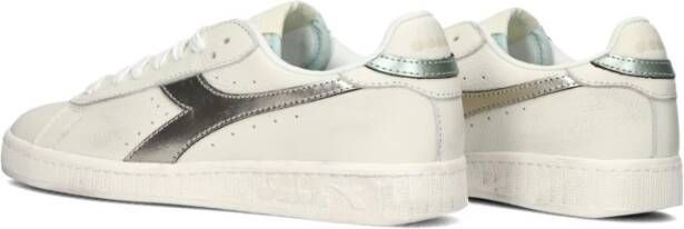 Diadora Lage gewaxte metalen sneakers in wit White Dames