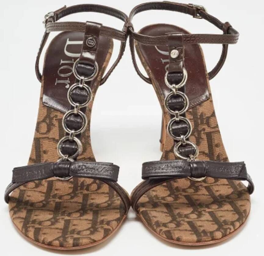 Dior Vintage Pre-owned Canvas sandals Brown Dames