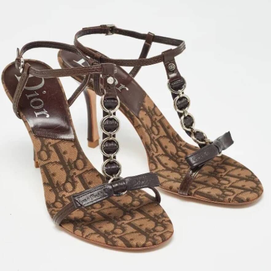 Dior Vintage Pre-owned Canvas sandals Brown Dames