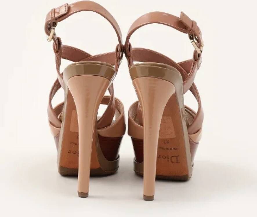 Dior Vintage Pre-owned Leather heels Beige Dames