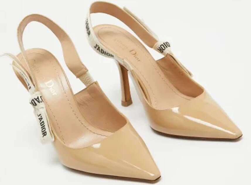 Dior Vintage Pre-owned Leather heels Beige Dames