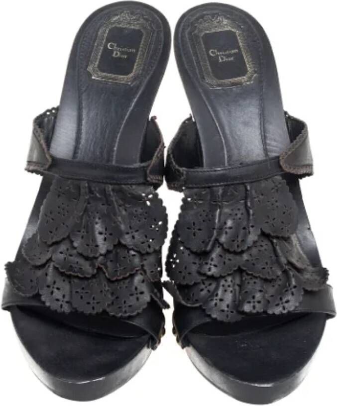 Dior Vintage Pre-owned Leather sandals Black Dames