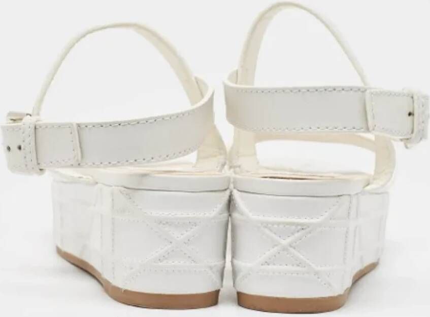 Dior Vintage Pre-owned Leather sandals White Dames