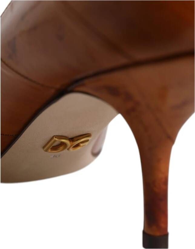 Dolce & Gabbana Bruin leren Kitten Heel Pumps met logo details Brown Dames