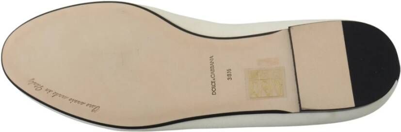 Dolce & Gabbana Elegante Loafers met Gouden Hartdetail White Dames