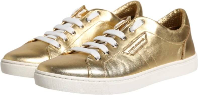 Dolce & Gabbana Gouden Metallic Logo Sneakers met Rubberen Zool Yellow Heren