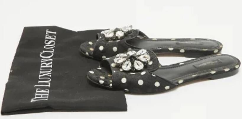 Dolce & Gabbana Pre-owned Canvas flats Black Dames