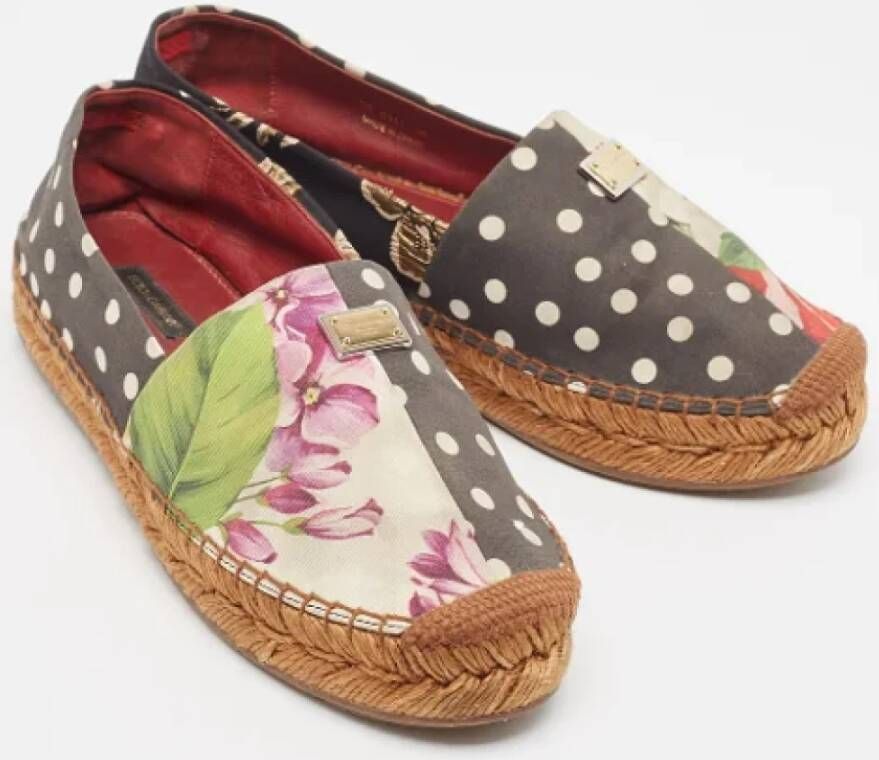 Dolce & Gabbana Pre-owned Canvas flats Multicolor Dames