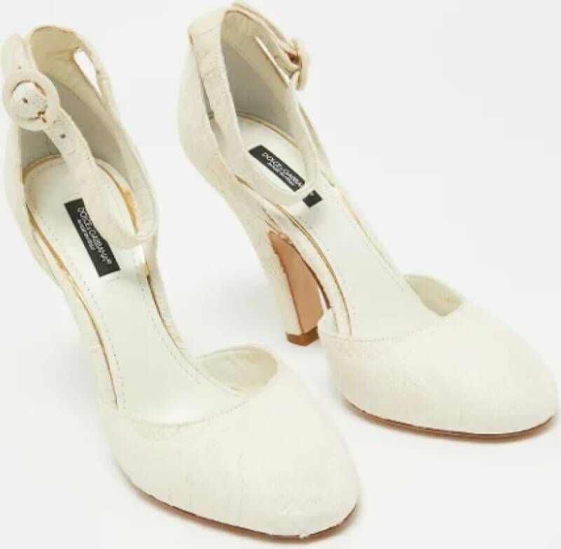 Dolce & Gabbana Pre-owned Canvas heels White Dames