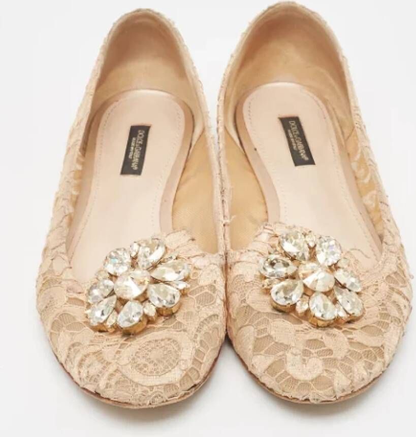 Dolce & Gabbana Pre-owned Lace flats Beige Dames