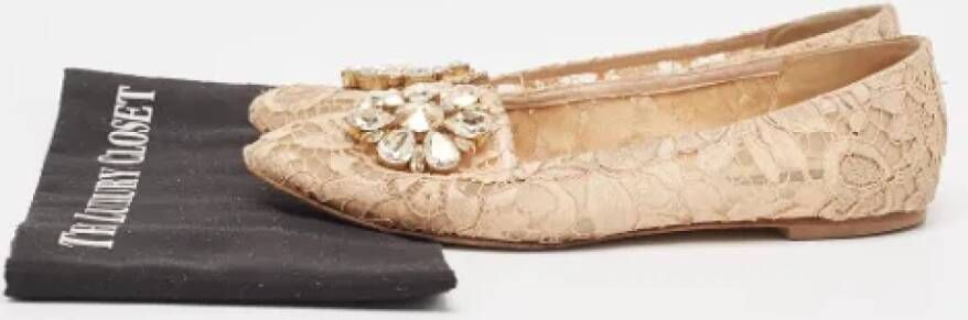 Dolce & Gabbana Pre-owned Lace flats Beige Dames