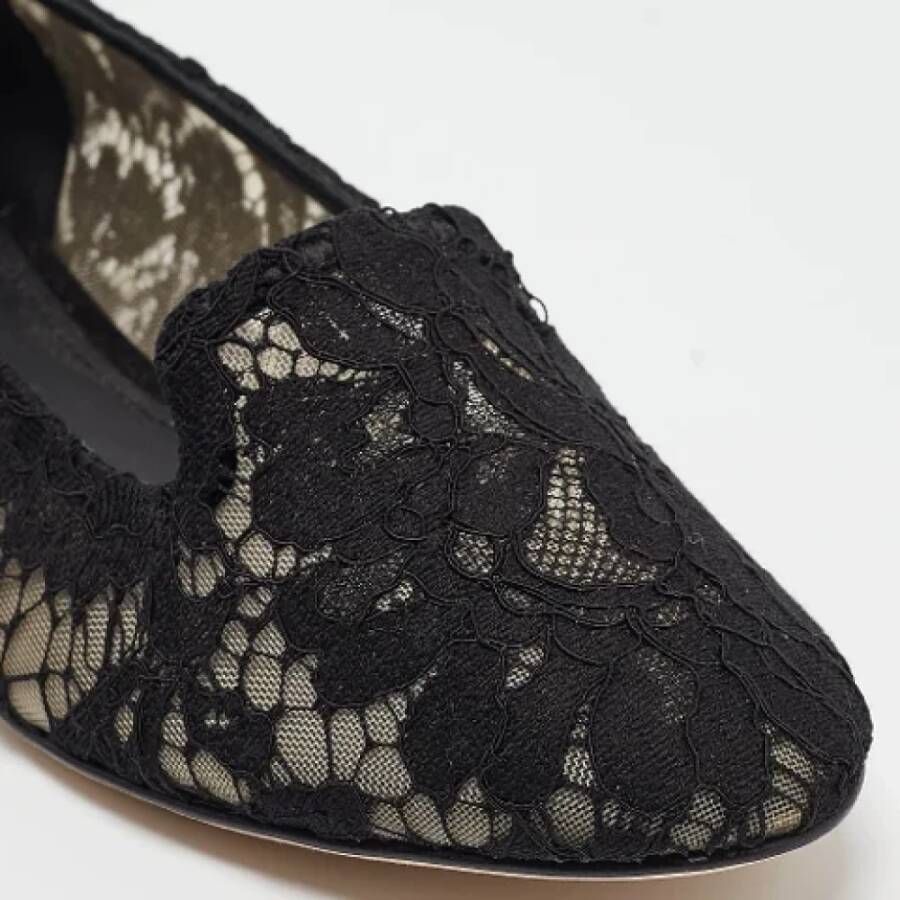 Dolce & Gabbana Pre-owned Lace flats Black Dames