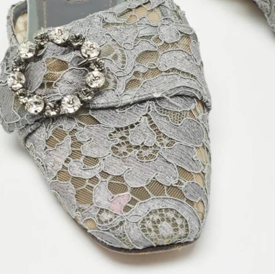 Dolce & Gabbana Pre-owned Lace flats Gray Dames