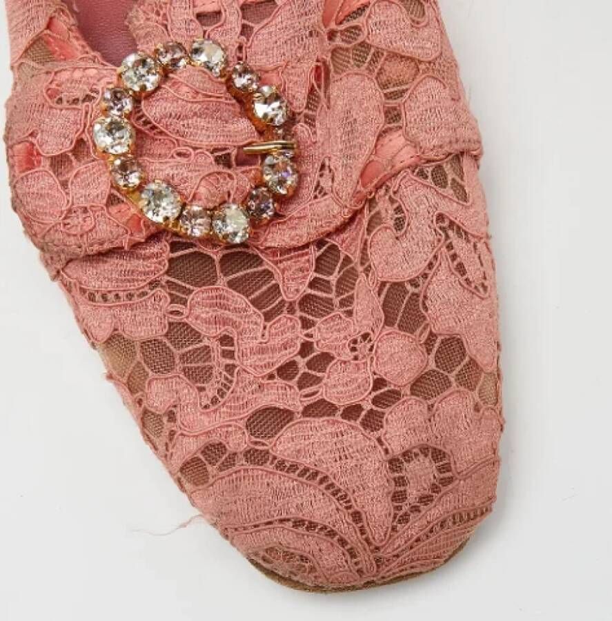 Dolce & Gabbana Pre-owned Lace flats Pink Dames