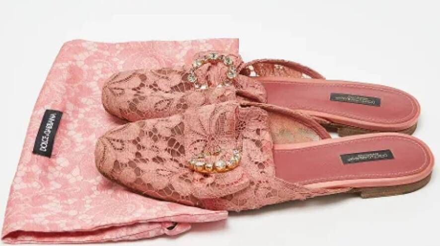 Dolce & Gabbana Pre-owned Lace flats Pink Dames