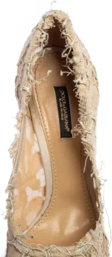 Dolce & Gabbana Pre-owned Lace heels Beige Dames